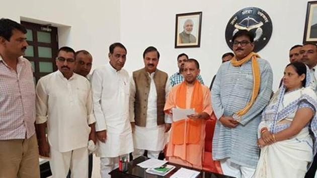 Union minister MP Mahesh Sharma, of Gautam Budh Nagar, Jewar MLA Dhirendra Singh and Dadri MLA Tejpal Nagar met the chief minister on Tuesday morning to discuss the issue of farmers accused of violence in the 2011 Bhatta-Parsaul agitation.