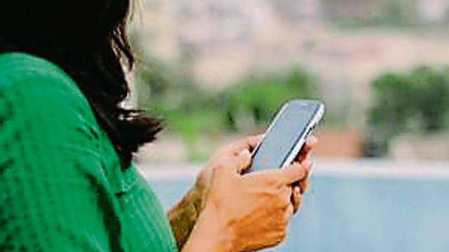 In a shocking ruling, a panchayat in a village in Mathura has said that girls seen using mobile phones outside their homes would be fined Rs 21000. The announcement was part of ‘reformative steps’ to clean up the image of the village.(Representative Photo)