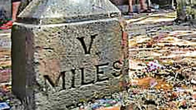 The “discovery” of this milestone has led the BMC to map the remaining heritage in Parel-Lalbuag and plan a guided tour. (HT File) The “discovery” of this milestone has led the BMC to map the remaining heritage in Parel-Lalbuag and plan a guided tour. (HT File)