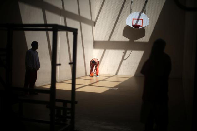 After taking office in January, U.S. President Donald Trump signed an executive order on border security that, among other measures, called for promptly deporting undocumented immigrants after their apprehension and keeping them in custody until that can be arranged. This has led to a spike in immigrant detentions across the country. (Lucy Nicholson /Reuters)