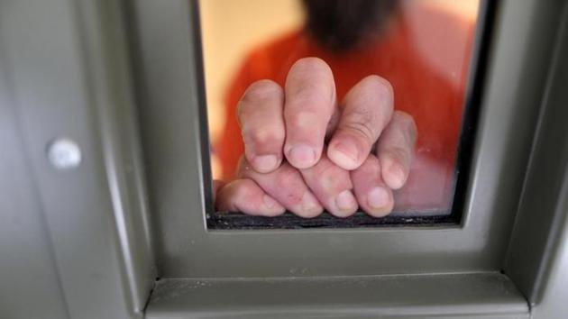 More than 1,800 immigrants are held at the Adelanto Detention Facility in California. (Lucy Nicholson / Reuters)