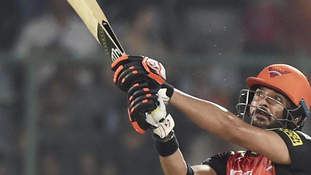 Yuvraj Singh of Sunrisers Hyderabad (SRH) hits a maximum during his innings in the Indian Premier League (IPL) match against Delhi Daredevils (DD) on Tuesday.(PTI)