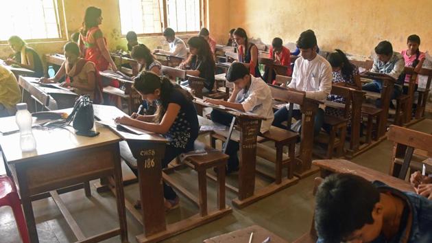 The Bihar School Examination Board (BSEB) will declare the results of Class 10 and 12 board examination by the end of May.(Pratham Gokhale/HT file)