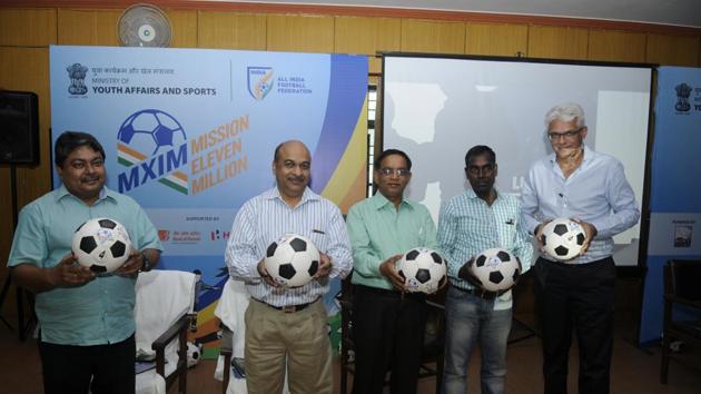 Dignitaries at the seminar to promote football.(HT Photo) Dignitaries at the seminar to promote football.(HT Photo)