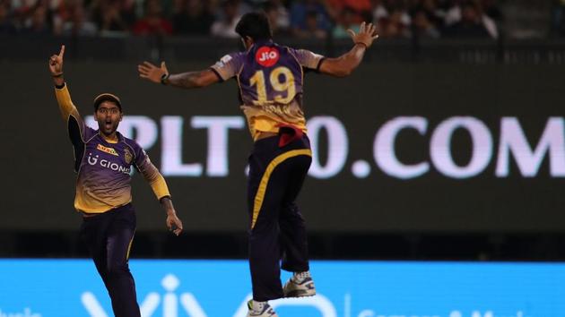 In reply, the visitors also didn’t start well as Umesh Yadav got rid of Ajinkya Rahane in the second over.  (BCCI ) 