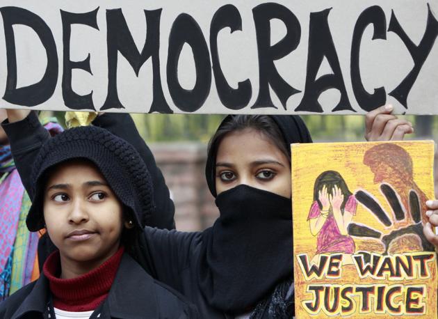 Students observe 'Black Day' at Jantar Mantar to seek justice for the Delhi gang rape victim, in New Delhi, January 3, 2012 Students observe 'Black Day' at Jantar Mantar to seek justice for the Delhi gang rape victim, in New Delhi, January 3, 2012