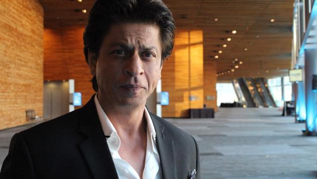 Shah Rukh Khan poses for a photo after giving a talk at a TED Conference in Vancouver on April 27, 2017.(AFP) Shah Rukh Khan poses for a photo after giving a talk at a TED Conference in Vancouver on April 27, 2017.(AFP)