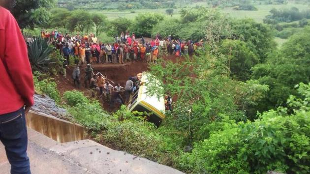At least 29 schoolchildren were killed in a bus crash in northern Tanzania on Saturday, along with two teachers and the driver, the school’s director said.(Twitter Photo) At least 29 schoolchildren were killed in a bus crash in northern Tanzania on Saturday, along with two teachers and the driver, the school’s director said.(Twitter Photo)