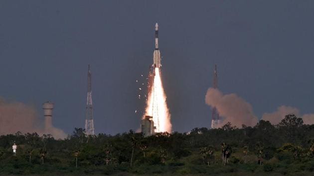 Indian Space Research Organisation’s communication satellite GSAT-9 on-board GSLV-F09 lifts off from Satish Dhawan Space Center in Sriharikota on Friday.(PTI Photo)