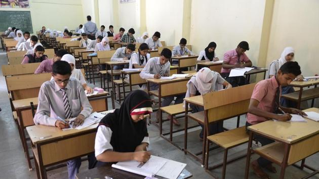 Representative Image | Provincial education minister Jam Mehtab Dehar’s claim came after the Physics question paper was circulated 40 minutes before the exam was due to begin. (HT File Photo) Representative Image | Provincial education minister Jam Mehtab Dehar’s claim came after the Physics question paper was circulated 40 minutes before the exam was due to begin. (HT File Photo)