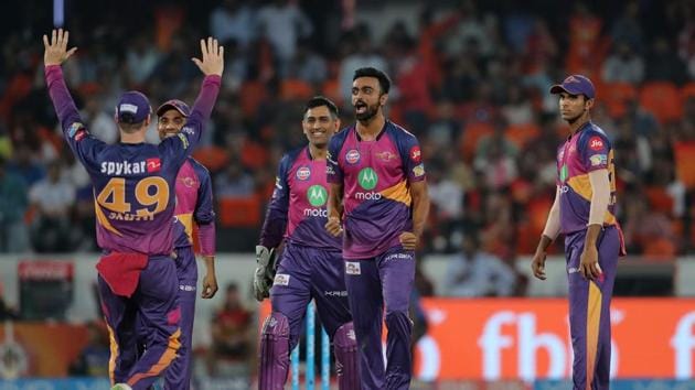 Jaydev Unadkat though had other plans as he took a final over hat-trick and finished with 5/30 to give Rising Pune Supergiant a 12-run win. This was Sunrisers’ first loss at home and the win allowed Rising Pune Supergiant to jump to 2nd. (BCCI)