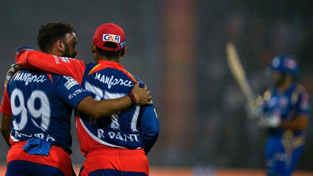 Veteran spinner Amit Mishra (left) and young wicket-keeper batsman Rishabh Pant have been in good form for Delhi Daredevils in the ongoing Indian Premier League (IPL). With Ravichandran Ashwin out of reckoning with injury and the Indian cricket team’s batting form not exactly great in the IPL, the Daredevils duo might get the selectors nod when they meet to pick the squad for the ICC Champions Trophy 2017 on Monday.(AFP)