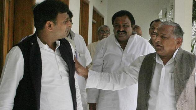 The Samajwadi Party feud reignited after Shivpal Yadav announced formation of a new party.(HT File Photo)