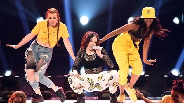 Singer Noah Cyrus during her performance at the awards ceremony. (AFP) Singer Noah Cyrus during her performance at the awards ceremony. (AFP)
