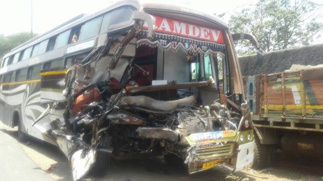 Mangled remains of the bus after the accident.(Santosh Patil)