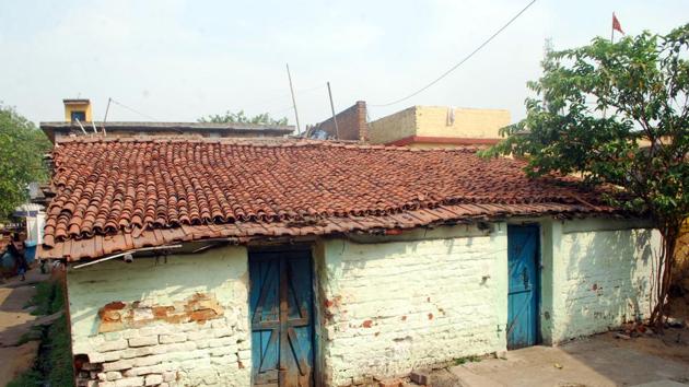 House in which Shashi Panday resided . Now his parents are living in this house located at Jorapokhar in Dhanbad.(Bijay/ Hindustan Times)