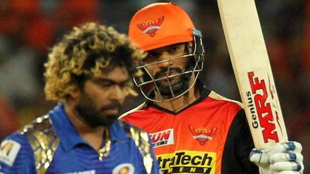 Shikhar Dhawan (R) of Sunrisers Hyderabad in action against Mumbai Indians. Get live cricket score of Sunrisers Hyderabad vs Mumbai Indians here.(BCCI) Shikhar Dhawan (R) of Sunrisers Hyderabad in action against Mumbai Indians. Get live cricket score of Sunrisers Hyderabad vs Mumbai Indians here.(BCCI)