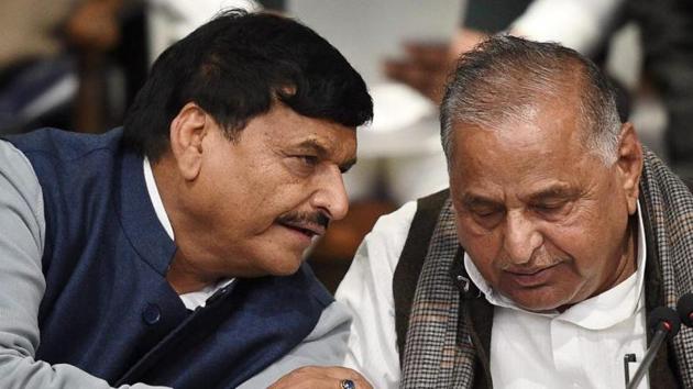 Shivpal had been saying that he would soon launch a campaign to unite “samajwadis” (socialists) to bring them on a single platform. (PTI File Photo) Shivpal had been saying that he would soon launch a campaign to unite “samajwadis” (socialists) to bring them on a single platform. (PTI File Photo)