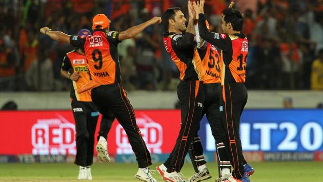 Sunrisers Hyderabad kept picking up wickets at regular intervals and never really allowed Mumbai Indians to score freely. (BCCI)