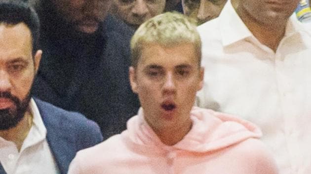 Pop star Justin Bieber after arriving in Mumbai. His current look is platinum blonde hair.(Viral Bhayani)