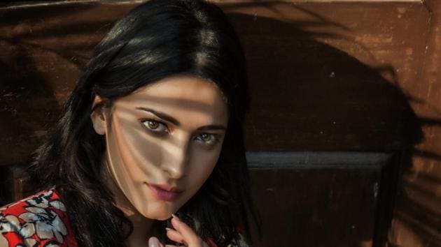 Actor Shruti Haasan gained few kilos to look like Punjabi girl in Lucknow. Actor Shruti Haasan gained few kilos to look like Punjabi girl in Lucknow.