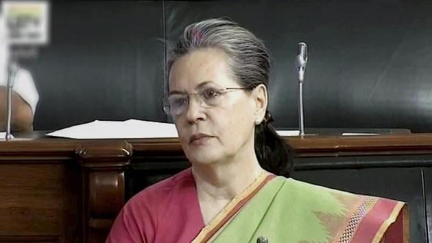 Congress president Sonia Gandhi will meet the Bengal CM next week.(PTI File Photo)