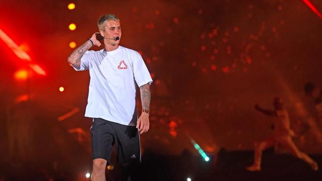 At his concert, Bieber said he loves India and has met some of the ‘coolest people’ here. (Pratik Chorge/HT Photo) 