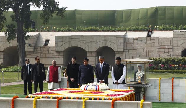 Former US President Barack Obama at the Mahatma Gandhi memorial at Rajghat, during his India visit in 2015. (Sanjeev Verma/HT Photo) Former US President Barack Obama at the Mahatma Gandhi memorial at Rajghat, during his India visit in 2015. (Sanjeev Verma/HT Photo)