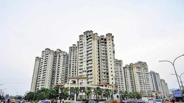 Major real estate developers like the Jaypee Group and Amrapali Group too are yet to submit the details asked for by the authority. (Sunil Ghosh/HT Photo) Major real estate developers like the Jaypee Group and Amrapali Group too are yet to submit the details asked for by the authority. (Sunil Ghosh/HT Photo)