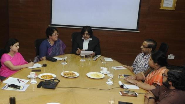 Panellists discuss online activities amongst children at Hindustan Times in Lucknow on Wednesday. (HT Photo) Panellists discuss online activities amongst children at Hindustan Times in Lucknow on Wednesday. (HT Photo)