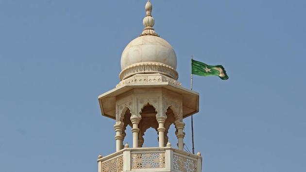 Sufi musicians perform at the shrine, on some Fridays. (Satyabrata Tripathy/HT Photo) 