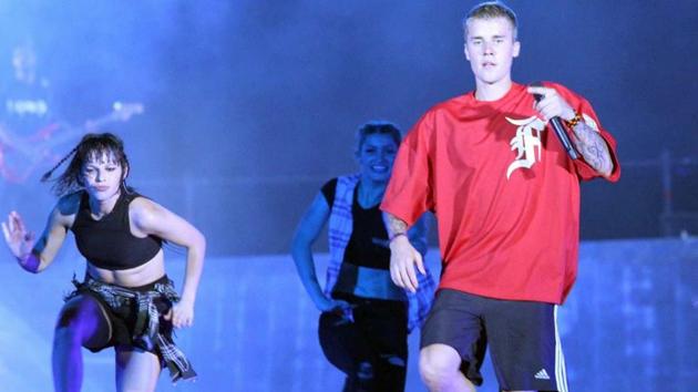 Singer Justin Bieber performed on Wednesday and ended his show with Sorry. Singer Justin Bieber performed on Wednesday and ended his show with Sorry.