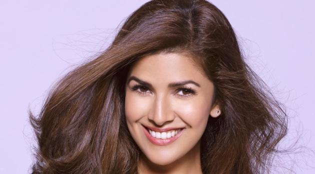 Nimrat Kaur says that she is willing to do all kinds of roles.(HT Photo) Nimrat Kaur says that she is willing to do all kinds of roles.(HT Photo)