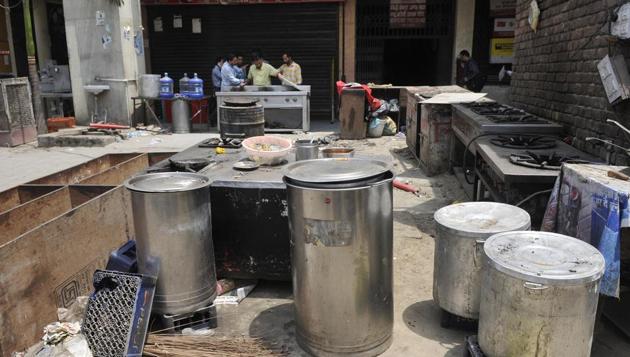 Utensils and other items lying scattered at the canteen of the District Courts Complex in Ludhiana on Wednesday. (Gurminder Singh/HT Photo) Utensils and other items lying scattered at the canteen of the District Courts Complex in Ludhiana on Wednesday. (Gurminder Singh/HT Photo)