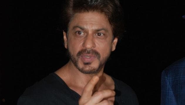 Shah Rukh Khan visited Nanavati Hospital in Mumbai on the night of March 17, 2017. (IANS) Shah Rukh Khan visited Nanavati Hospital in Mumbai on the night of March 17, 2017. (IANS)