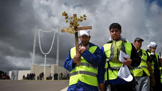 Some 6,000 members of security and emergency services have been mobilised. (Patricia De Melo Moreira/AFP)