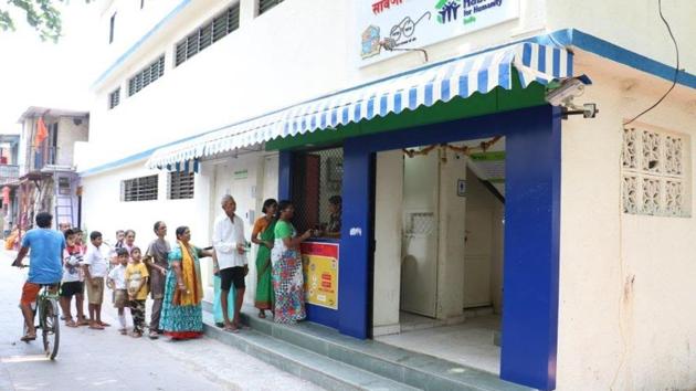 The toilet that they use is powered by solar energy, has 20 clean cubicles and uninterrupted water supply. Also, it is only accessible to those who have a smart card.(Ritwik Sawant) The toilet that they use is powered by solar energy, has 20 clean cubicles and uninterrupted water supply. Also, it is only accessible to those who have a smart card.(Ritwik Sawant)