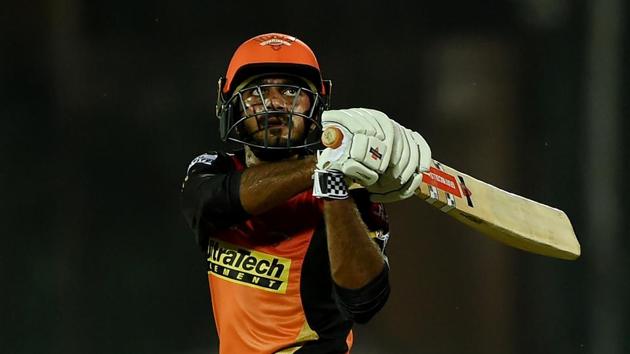 Sunrisers Hyderabad’s Vijay Shankar en route to scoring an unbeaten half-century against Gujarat Lions in an Indian Premier League (IPL) 2017 match. (AFP) Sunrisers Hyderabad’s Vijay Shankar en route to scoring an unbeaten half-century against Gujarat Lions in an Indian Premier League (IPL) 2017 match. (AFP)