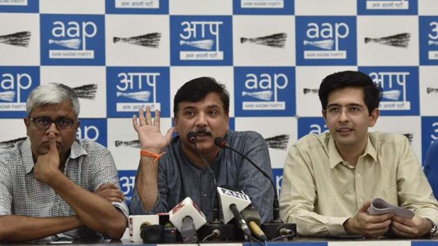 AAP leaders Ashutosh (left) and Sanjay Singh addressing a press conference in New Delhi, May 14, 2015. (Ravi Choudhary/ HT Photo) AAP leaders Ashutosh (left) and Sanjay Singh addressing a press conference in New Delhi, May 14, 2015. (Ravi Choudhary/ HT Photo)