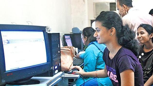 Colleges want to groom their students for life after they graduate from college (HT File) Colleges want to groom their students for life after they graduate from college (HT File)
