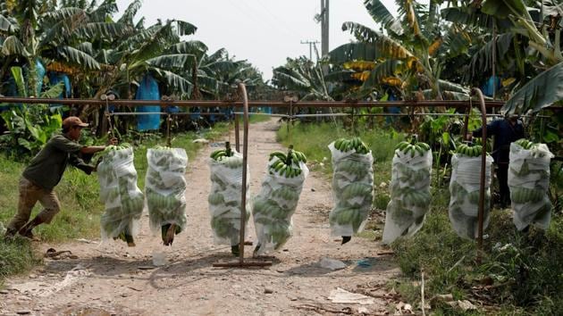 China is the biggest foreign investor in Laos, a landlocked country of 6.5 million people, with over 760 projects valued at about $6.7 billion, according to Chinese state-run media. (Jorge Silva / REUTERS) China is the biggest foreign investor in Laos, a landlocked country of 6.5 million people, with over 760 projects valued at about $6.7 billion, according to Chinese state-run media. (Jorge Silva / REUTERS)