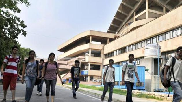 Students at IIT Delhi campus in New Delhi.(HT Photo)