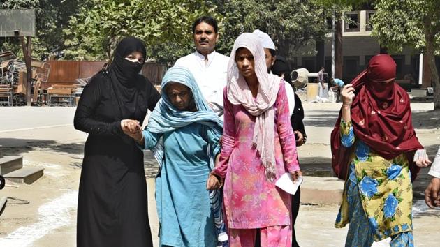 In spite of the scorching heat with temperature hovering around 45 degrees Celsius, the voting percentage in Maujpur remained four percent more than the recently concluded civic elections which saw 53.6% turn out. (Sonu Mehta/HT PHOTO) In spite of the scorching heat with temperature hovering around 45 degrees Celsius, the voting percentage in Maujpur remained four percent more than the recently concluded civic elections which saw 53.6% turn out. (Sonu Mehta/HT PHOTO)