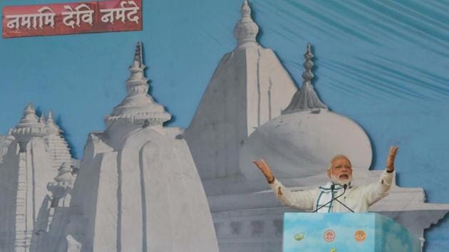 Prime Minister Narendra Modi addresses the gathering at the concluding programme of the Narmada Seva Yatra in Amarkantak on Monday. (Mujeeb Faruqui/HT) Prime Minister Narendra Modi addresses the gathering at the concluding programme of the Narmada Seva Yatra in Amarkantak on Monday. (Mujeeb Faruqui/HT)