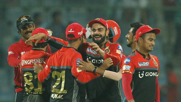 Virat Kohli finally had something to smile for as Royal Challengers Bangalore secured a 10-run win over Delhi Daredevils in the final league game of IPL 2017. (BCCI)