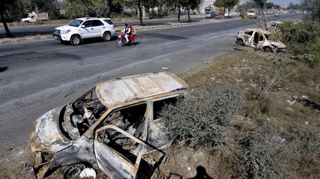 Damaged cars on national highway 1, at Murthal town near Sonipat in Haryana on February 23, 2016. ((Ravi Kumar / HT File Photo )) Damaged cars on national highway 1, at Murthal town near Sonipat in Haryana on February 23, 2016. ((Ravi Kumar / HT File Photo ))