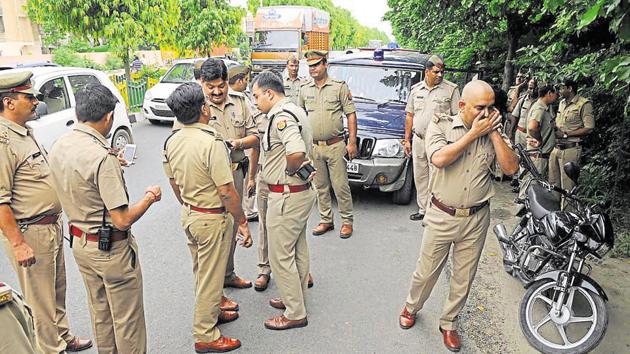 In Ghaziabad, superintendent of police (traffic), Rajesh Kumar, will now be posted as SP (rural) at Meerut. The position in Ghaziabad will now be headed by Shyam Narain Singh who comes from economic offences wing, Lucknow. (HT Photo) In Ghaziabad, superintendent of police (traffic), Rajesh Kumar, will now be posted as SP (rural) at Meerut. The position in Ghaziabad will now be headed by Shyam Narain Singh who comes from economic offences wing, Lucknow. (HT Photo)