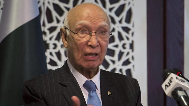 Pakistan’s adviser on foreign affairs Sartaj Aziz speaks during a press conference in Islamabad.(AP Photo)