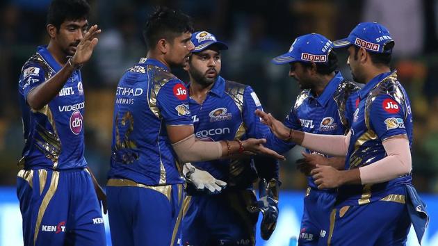 Mumbai Indians beat Kolkata Knight Riders to reach IPL 2017 final ...