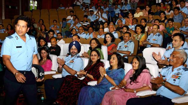 Sachin Tendulkar Holds Screening Of Sachin A Billion Dreams For Armed Forces Cricket Hindustan Times